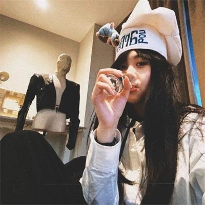 我寄人间雪满头